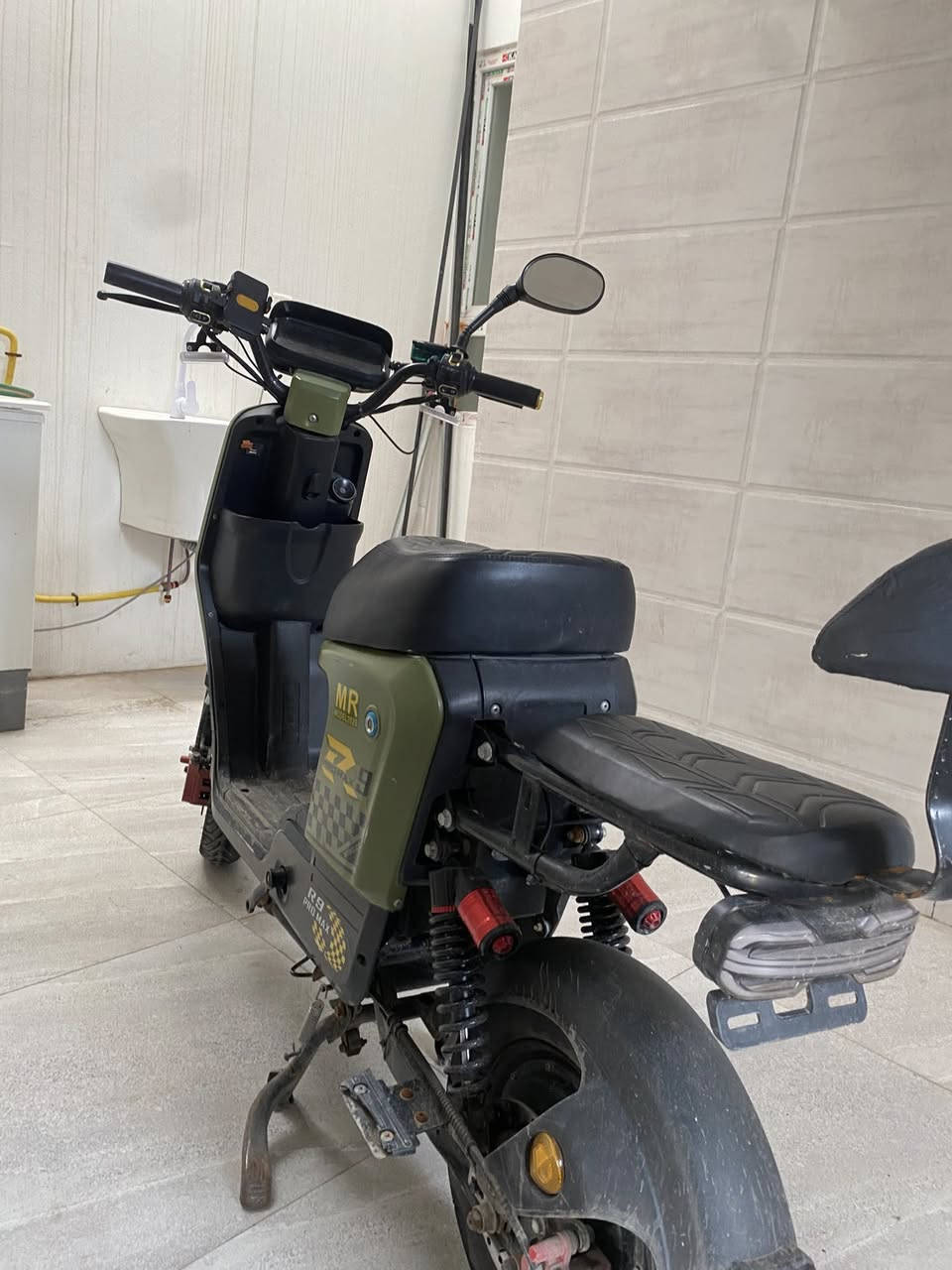 للمراوس فقط!!

متوفر ماطور شحن R9 Pro Max موديل 2025

المواصفات:
🔹 5 بطاريات
🔹 كل بطارية 32 أمبير 🔋
🔹 ملف 2000 واط
🔹 سرعة 109

الماطور نظيف وشغله تمام 👍
مطلوب مراوسة مع ماطور ثاني (يفضل يكون قريب بالمواصفات)

📩 للاستفسار التواصل على الخاص
📞 أو على الرقم: ***********
