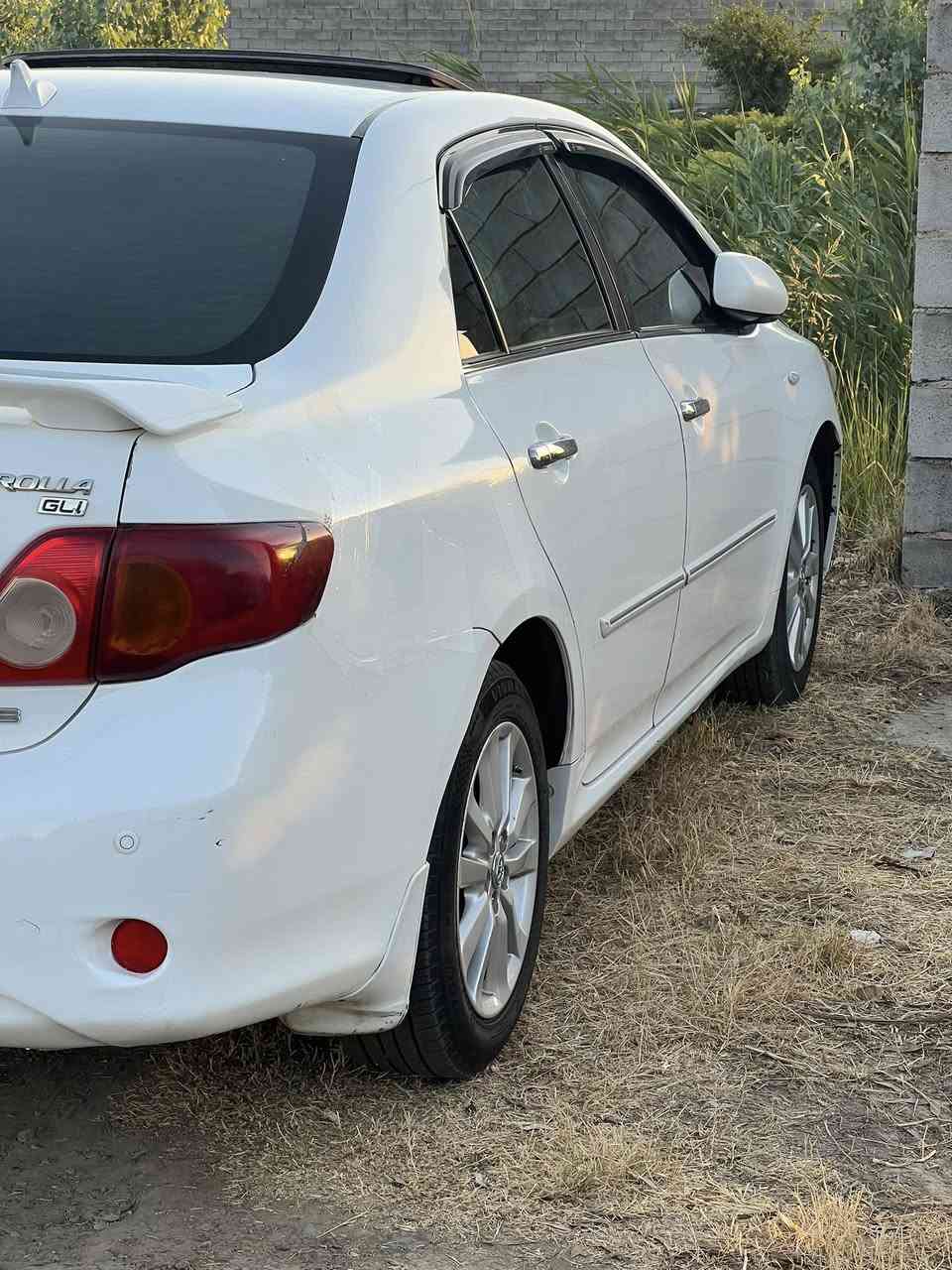 كورلا 2009 فول محرك 1800
تبريد لمس
محرك 
كير 
تخم تاير
صدر 
مكفوله من الضربه والصبغ عدا  بداية تكشير بالجامرلغات الخلفيه مبينات بالصور ونكراش قليل بالقماره 
رقم بغداد دولي باسمي
م/***********
السعر 110
