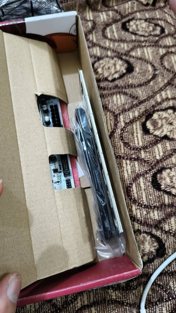 السلام عليكم
بورد و معالج
R7 5700
B450M ابيض
سعرهم سوة 290.000 بدون توصيل
شغالات مفحوصات مابيهن اي مشاكل 

مفرد ما ابيع


**إذا كنت صاحب هذا الإعلان وتريد حذفه لأي سبب، رجاءا أرسل رسالة إلى الدعم الفني**