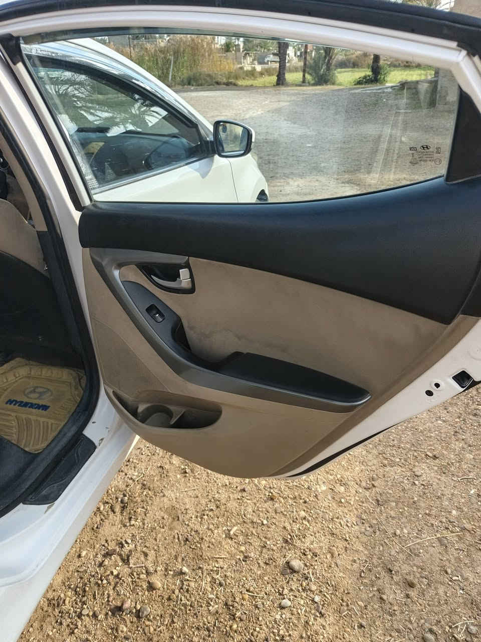 النترا خليجي 16 مكفولة المواصفات فتحة اشاير بلمري شاشة دشبول صاج محرك 1800 عارضه130 وبيه مجال بصيط الرقم ***********
