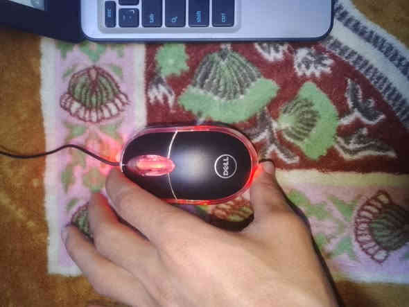 السلام عليكم ورحمة الله وبركاته
لابتوب للبيع 
المواصفات الرام 4 المساحة 32 يوجد كاميرا 
للتواصل ‏‪***********6‬‏ السعر 65 أو بي مجال
