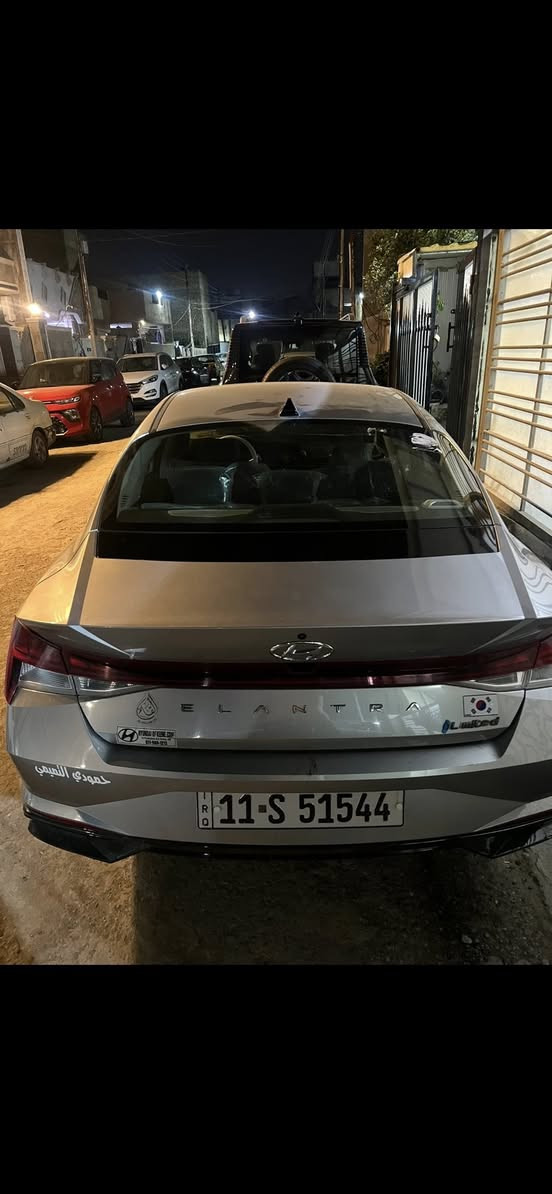 سلام عليكم
النترا وارد امريكي موديل 2021 لمتد اعلى فئه فول سياره فتحه بصمه 
مكينه 2000 دوش 
بانزين فقط
حادثهه جاملغ وبنيد حادث كلش خفيف اطراف صاير 
للزاركه مال ماسحات ما واصل ضربه صور منشوره 
سعره 155ورقه وبيهه مجال 
مكاني بغداد  حي جهاد 
سياره جديده وكامله استخدام شخصي 
ربع مذب عليهه 
رقمهه بغداد سياره 
تحويل ثاني يوم 
مكفوله كير ومكينه وشواصي 
ماشيه سياره ٦١ حقيقي 
***********
