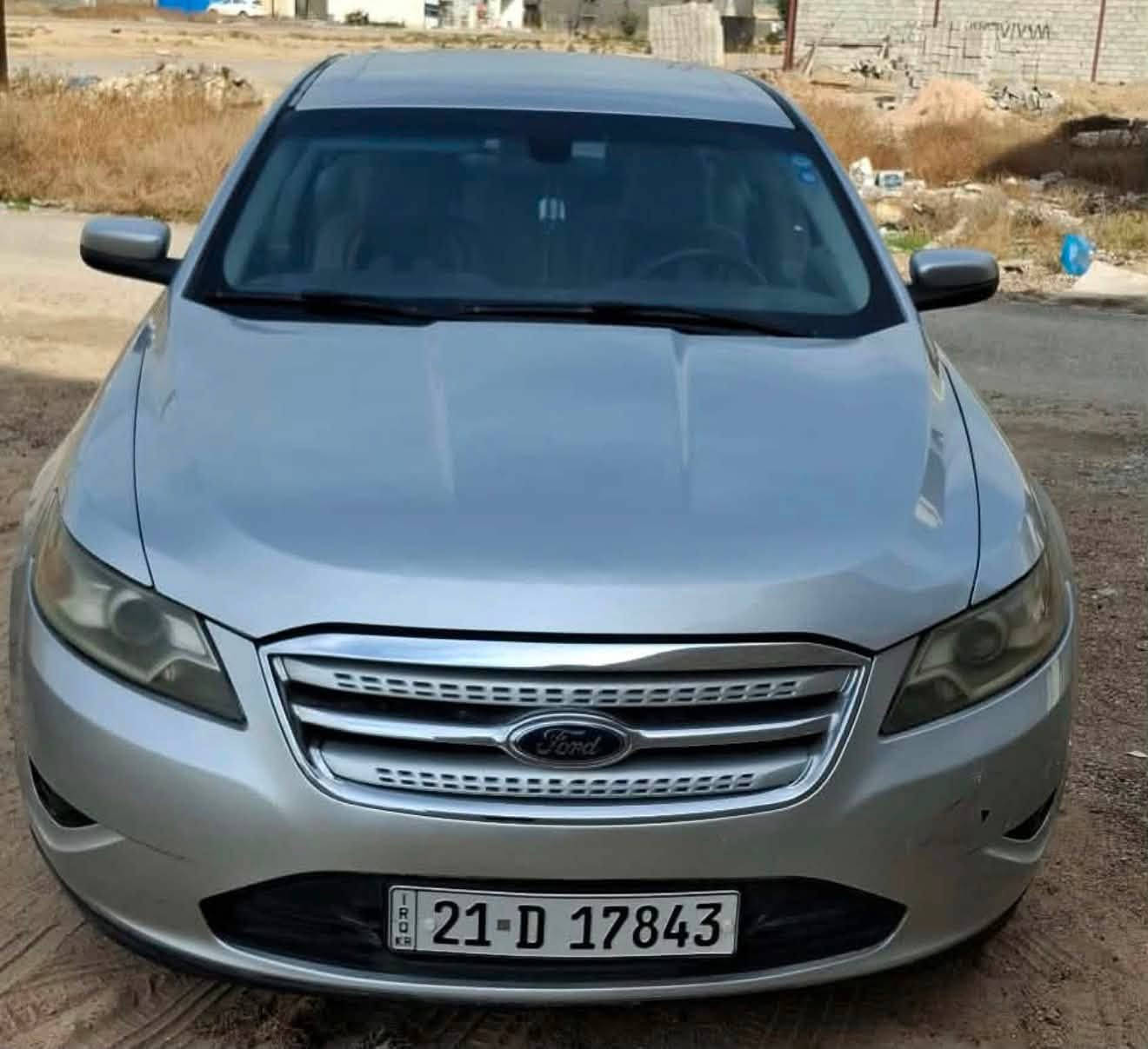 سلام عليكم
فور تورس 2010 رقم سليمانية بأسمي 

السيارة وارد امريكي كلين بدون حادث 

مكفولة من الضربة والصبغ عدا باب السائق بيهة بارد قليل
كير محرك مكفولات 

تخم تايرات وحدادية ومشط ستيرن كلة جديد

سعر 95 ورقة مكان السيارة بغداد الدوره ***********
