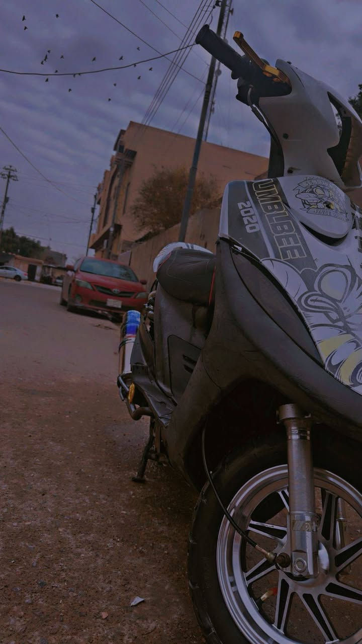 سلام عليكم درجه ماكس للبيع بلاديه 49شوفت عينك بل صور شغلة سلف هندر سعر 600وبيها مجال قليل ***********وتساب فقط
