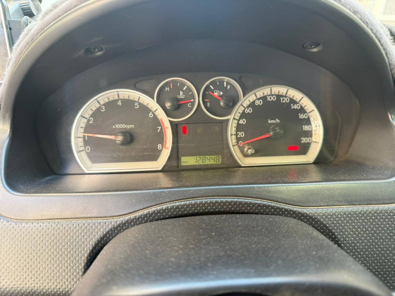 سلام عليكم شوفرليت افيو للبيع
موديل 2009 لون سلفر مكينة 1600 
مواصفات LS 
ماشية 128000
صبغ حزام 
رقم اربيل الدولي الجديد 
للاستفسار الاتصال  
***********
مكان السيارة بغداد
