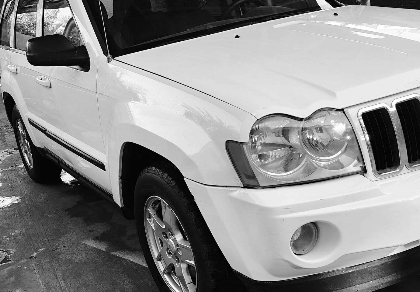 جيب لاريدو2007 مكفوله محرك 3.7 2x4 باسمي ***********
