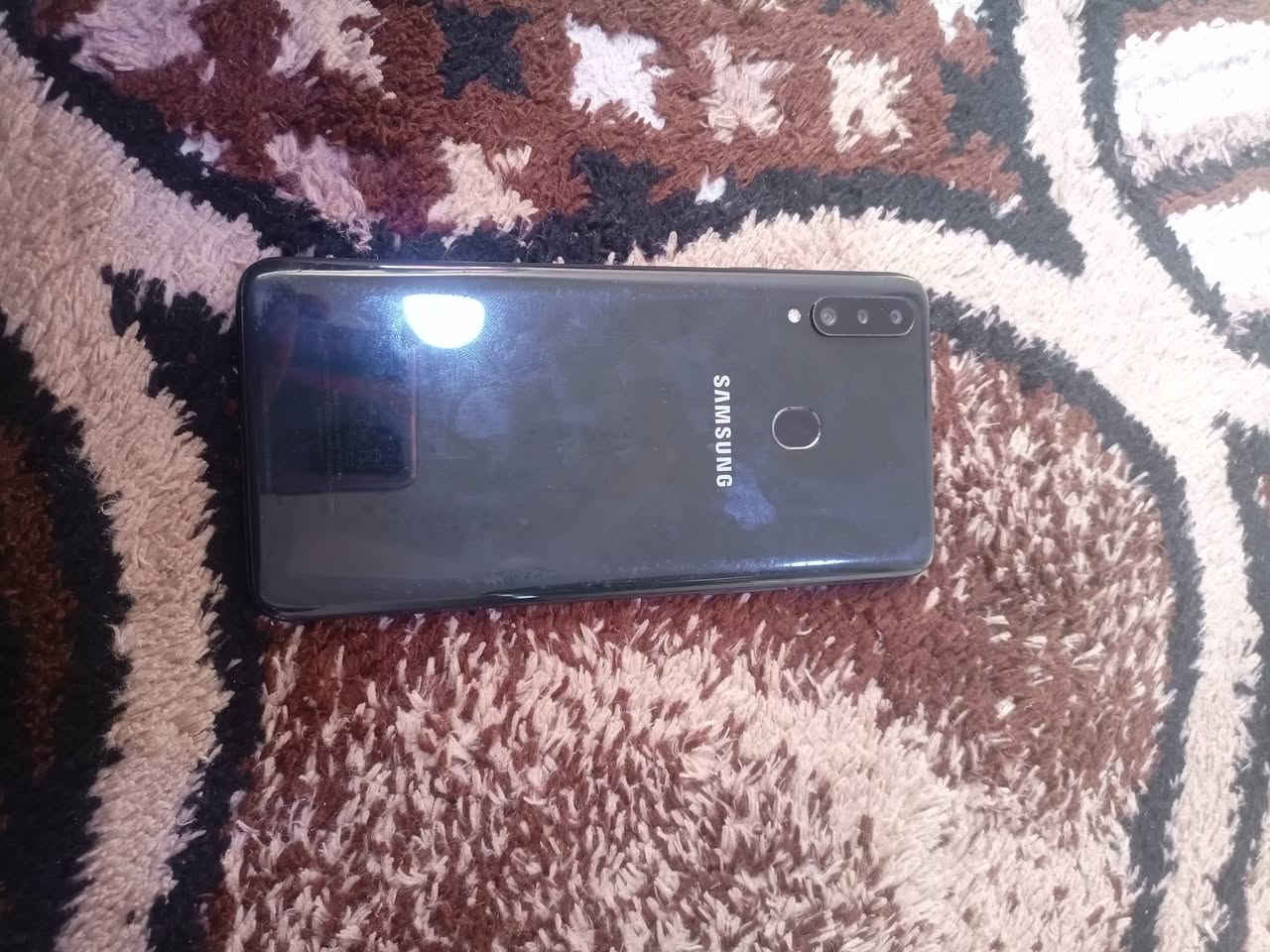 سلام عليكم مبايل A20 البيع نضيفه ذكرته 32السعر 40وبي مجال قليل الشراي يخابر ***********
