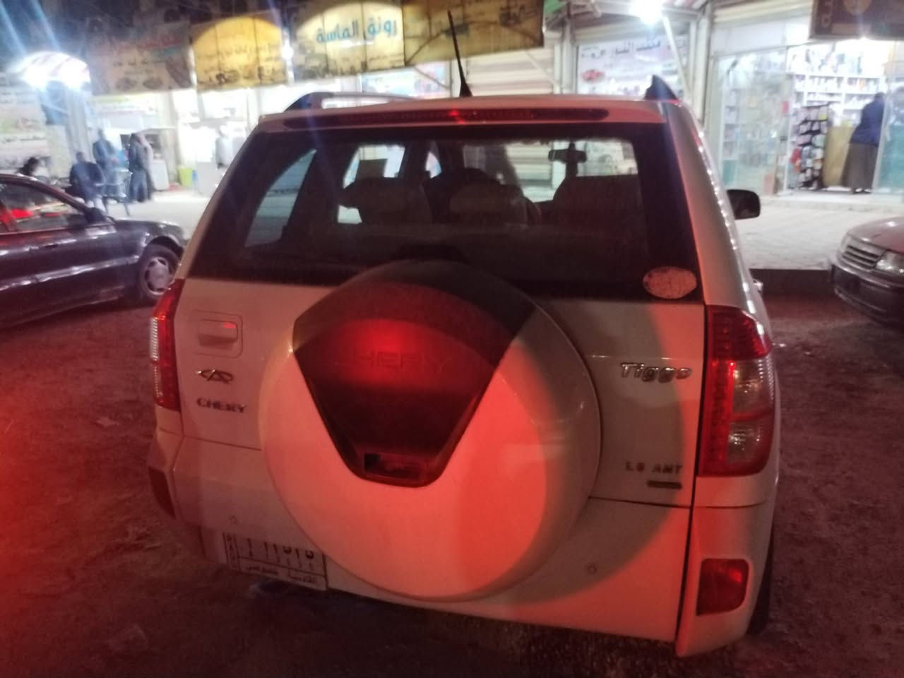 السلام عليكم
للبيع فقط 
تيكو موديل 2013
بيها ربع الجاملغ الامامي صبغ
باسمي 
 جاهزة محرك كير حدادية تخم تاير
السعر 53$وبيها مجال
للاتصال ***********
