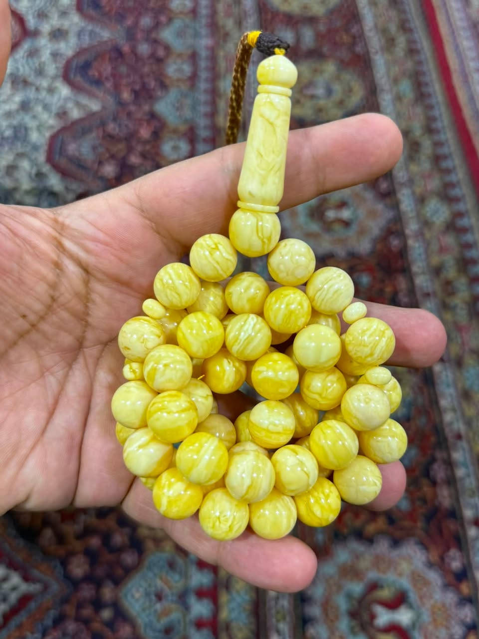سلام عليكم مسباح مشخط نمري🐆تبارك الله

الوزن 80 غرام العدد 55 قياس 13/5
***********
