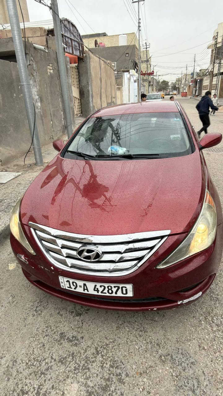 السلام عليكم ورحمه الله وبركاته سوناته موديل 13 سياره جاهزه من كلشي رقم كربلاء تحويل مباشر السعر 90 السونار مرفوق بل منشور ***********
