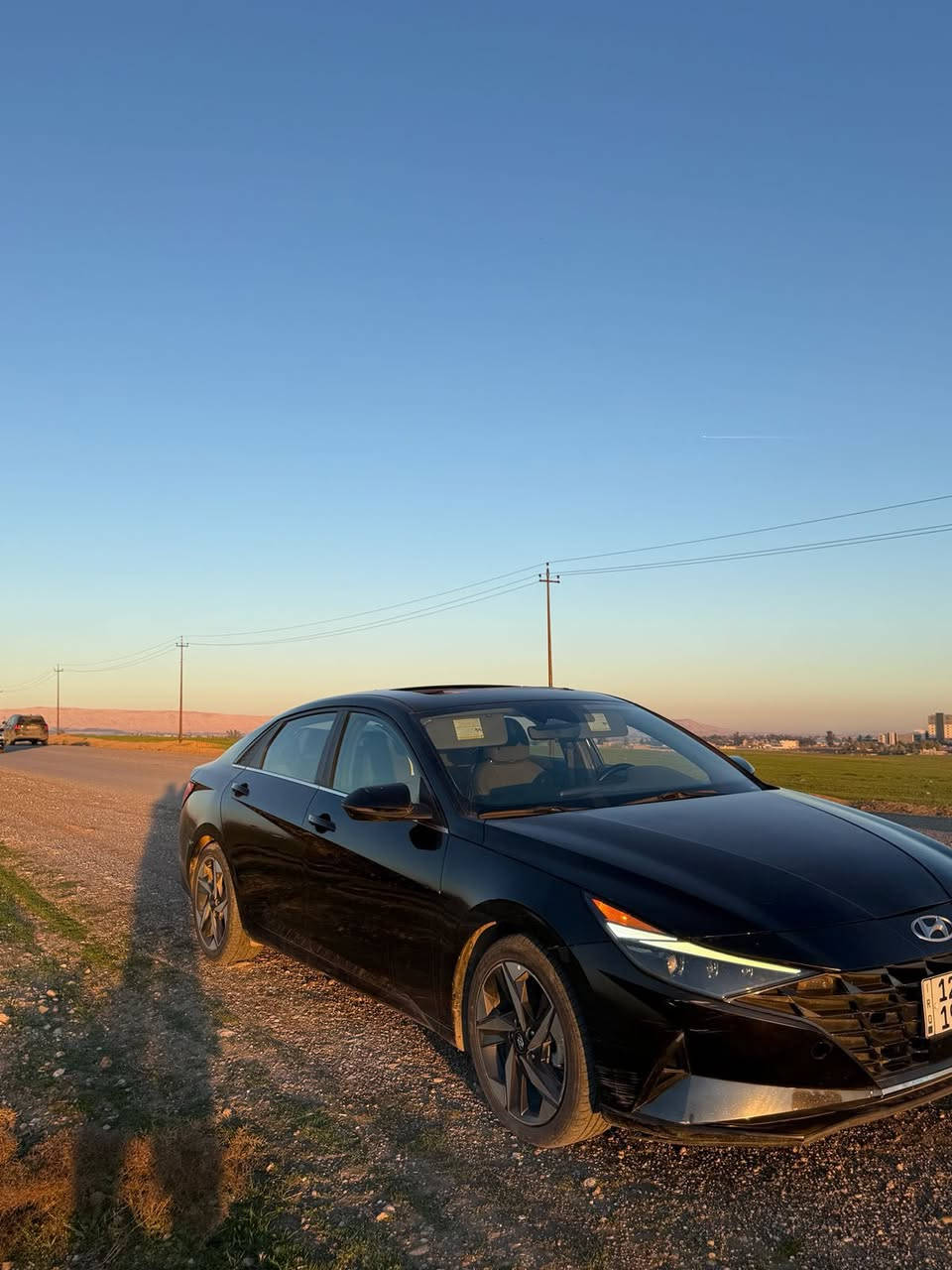 السلام عليكم السياره للبيع او مرواس حسب القناعه النترا هايبرد موديل 2022 فول مواصفات رقم نينوى الجديد سنويه هزه كله جديد  بأسمنه السياره تحويل ثاني يوم : حادث السياره ربع بوند صبغ شاصي لغد مكفول ضرر ماواصل بدنه راديتر كله بشرط وبيه ملاحضه  بالجاملغ الخلفي بيه اصبعين صبغ تعدلت بارد ونصبغت وفقط والباقي كفاله  السياره وارد كندي مكان السياره نينوى السعر 145 وبيها مجال : ***********
