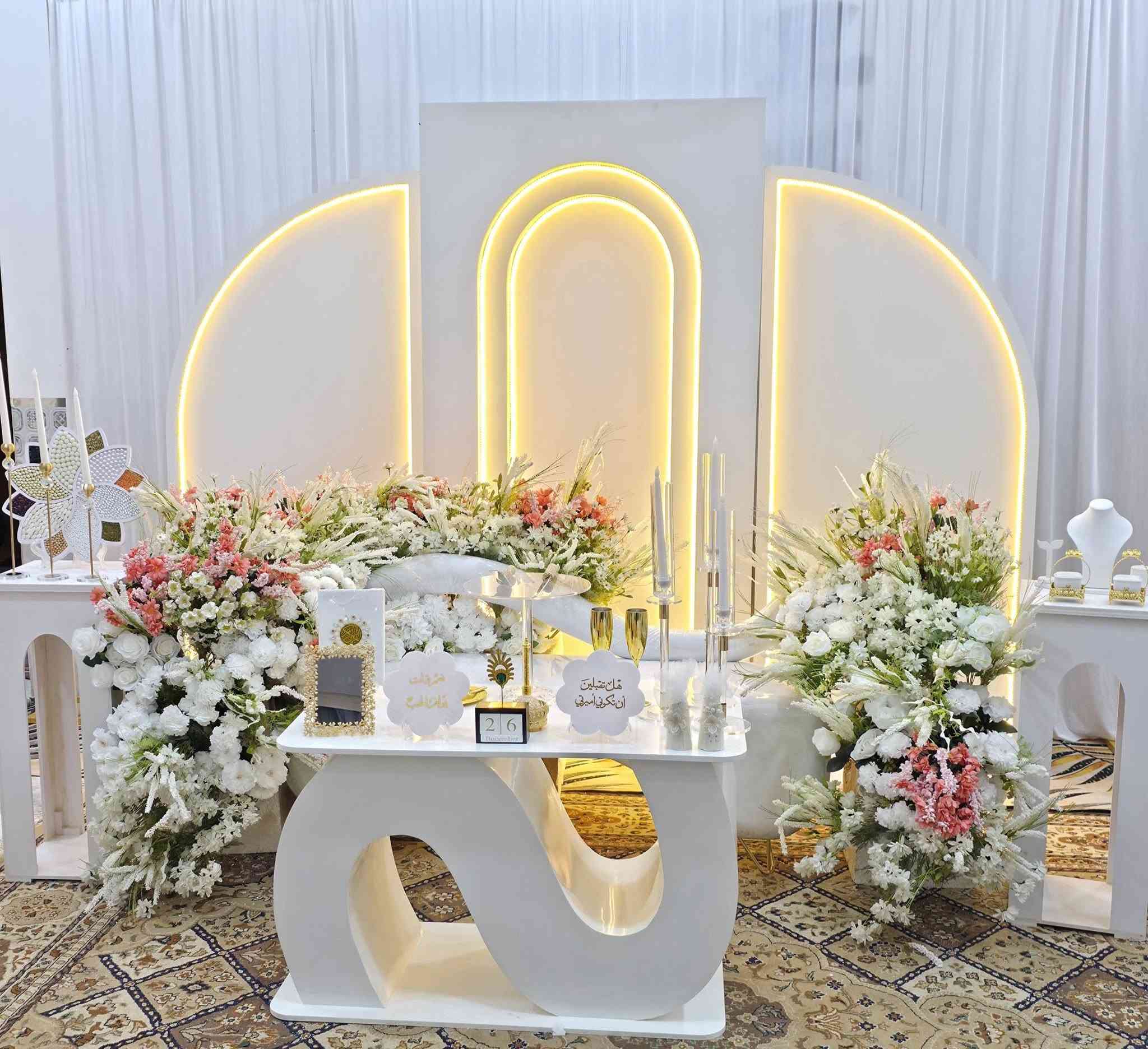 🤍💍… كوشات منزلية متوفرة للاجار داخل بابل #عقد_قران #حفلات #حنة #كوشات #خيمه المشيه #كراسي شيفاري #جنط العروسه #برنص المهر #وثيقه العقد #مصوره لتصوير احلى الذكريات بجوده عاليه واحترافيه للأستفسار واتساب ***********
