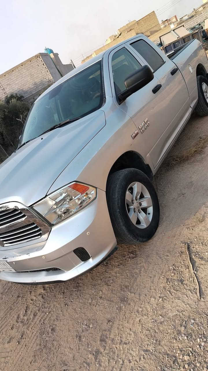 السلام عليكم
للبيع رام
فورد اف 150
جمسي سيرة
شوفر سلفرادو
رقم بغداد شرط التحويل
مكان بغداد
***********
