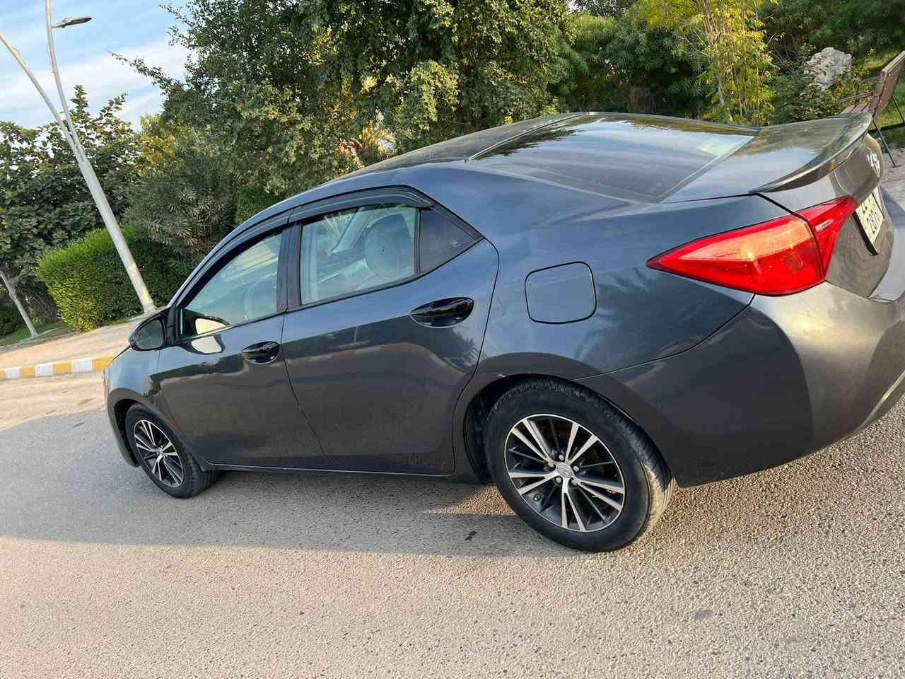 السلام عليكم 
كورلاا وارد امريكي موديل 2017 
ماشيه 100 ميل 
ضررر السياره 5 قطع ابيعك حزام 
سونار داخل المنشور 
العنوان صلاح الدين تكريت 
السعر 110 وبيه مجال 
رقم / ***********
