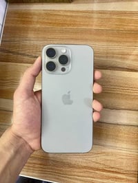 ايفون 16 برو ماكس • ٢٥٦ • ضمان سنتين