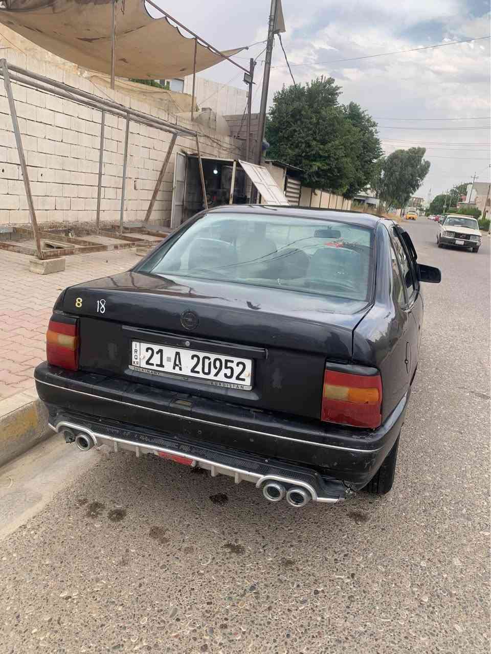 اوبل فكتره 18
رقم سليمانيه 
بدون اخياسيات
كير اوتماتيك 
بطاقة بانزين 
السعر 40 وبي مجال 
*********** كركوك, العراق
