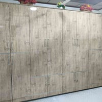 بوفيه • ٤م • لەکەلاڕە