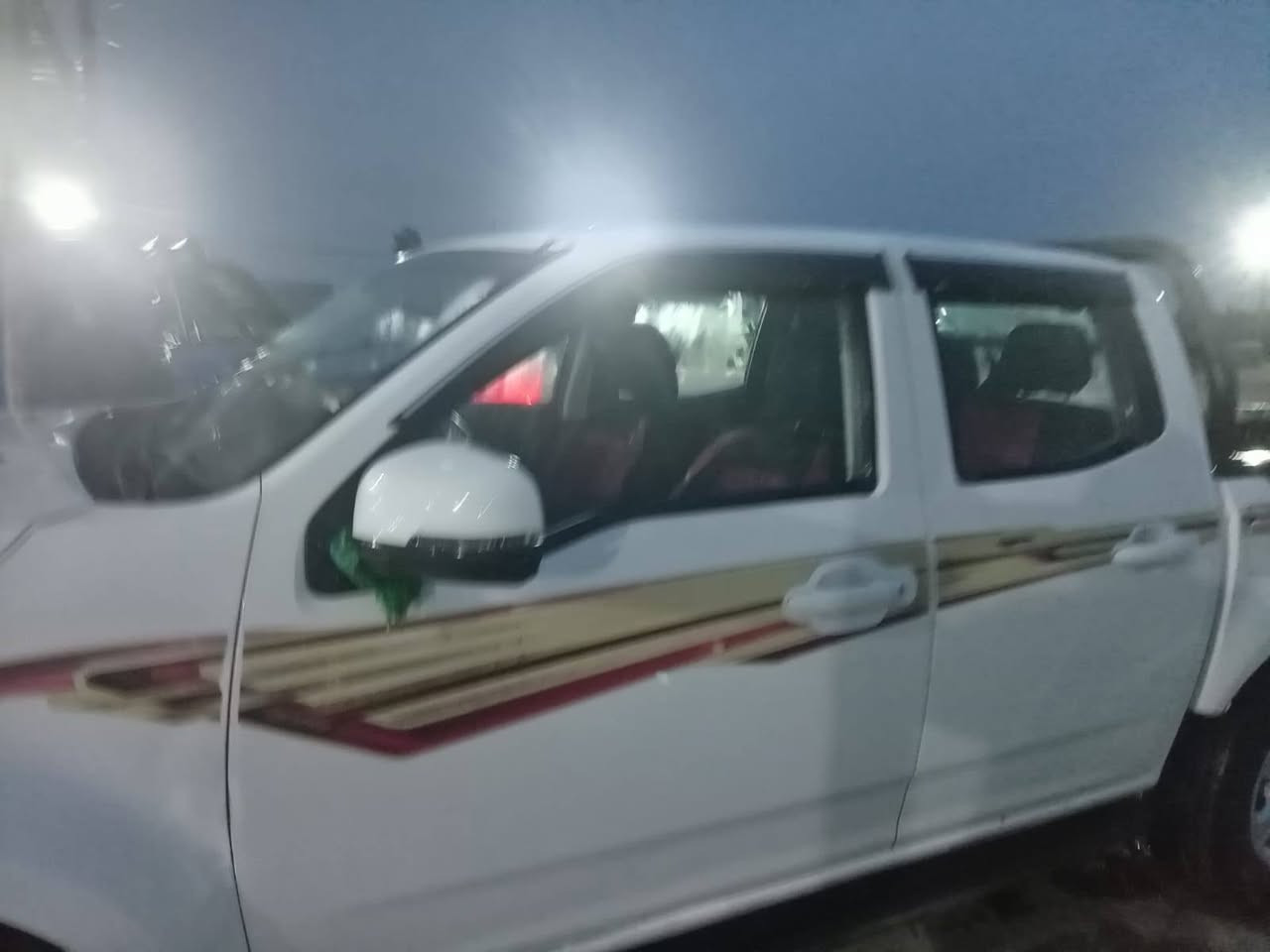 بيع سريع
كراتصال***********يت ويل  فور ويل موديل 2021 سياره نضيفه   للستفسار
