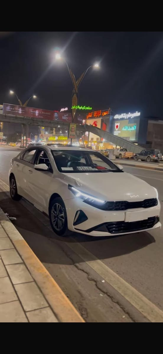 سلام عليكم K3 مكفوله كفاله عامه ماشيه الفين بس موديل 2024 مراوس ترهم بكورله تحويل ثاني يوم جوه سوك ***********سعرها 148
