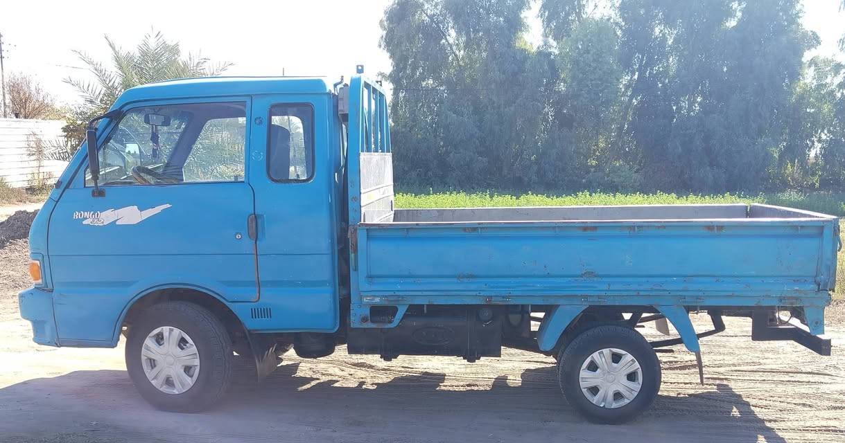 السلام عليكم للبيع
بنكو 96 كير محرك اكسل شاصي كله مكفول قمارة وبدي بلاد صدر جديد تايرات جدد 
كهربائيات كله شغاله رقم بغداد انكليزي تحويل ثاني يوم مكاني اليوسفيه الرضوانيه
للاستفسار
***********
***********
