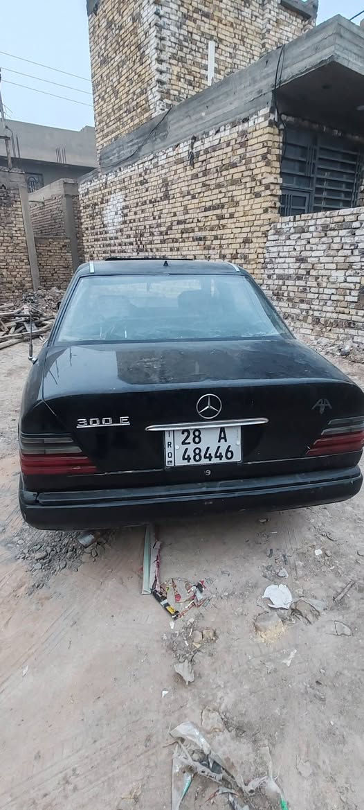 ســلام عليكم مارسدس بيبي دب موديل 92 رقم نجف وبسمي سنويه للـ 26 محرك بطه ( كير محرك كفاله ) سياره جاهزة سعره 35 وبيه مجال عنواني الحله  للاستفسار اتصال على الرقم ***********
