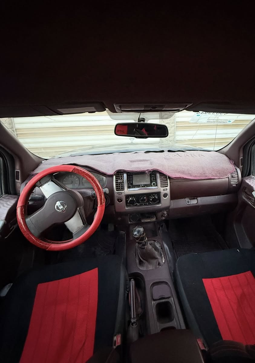 السلام عليكم للبيع فقط نيفارا موديل 2008 كير ومكينه جاهزه السعر 78
رقم الهاتف ***********
