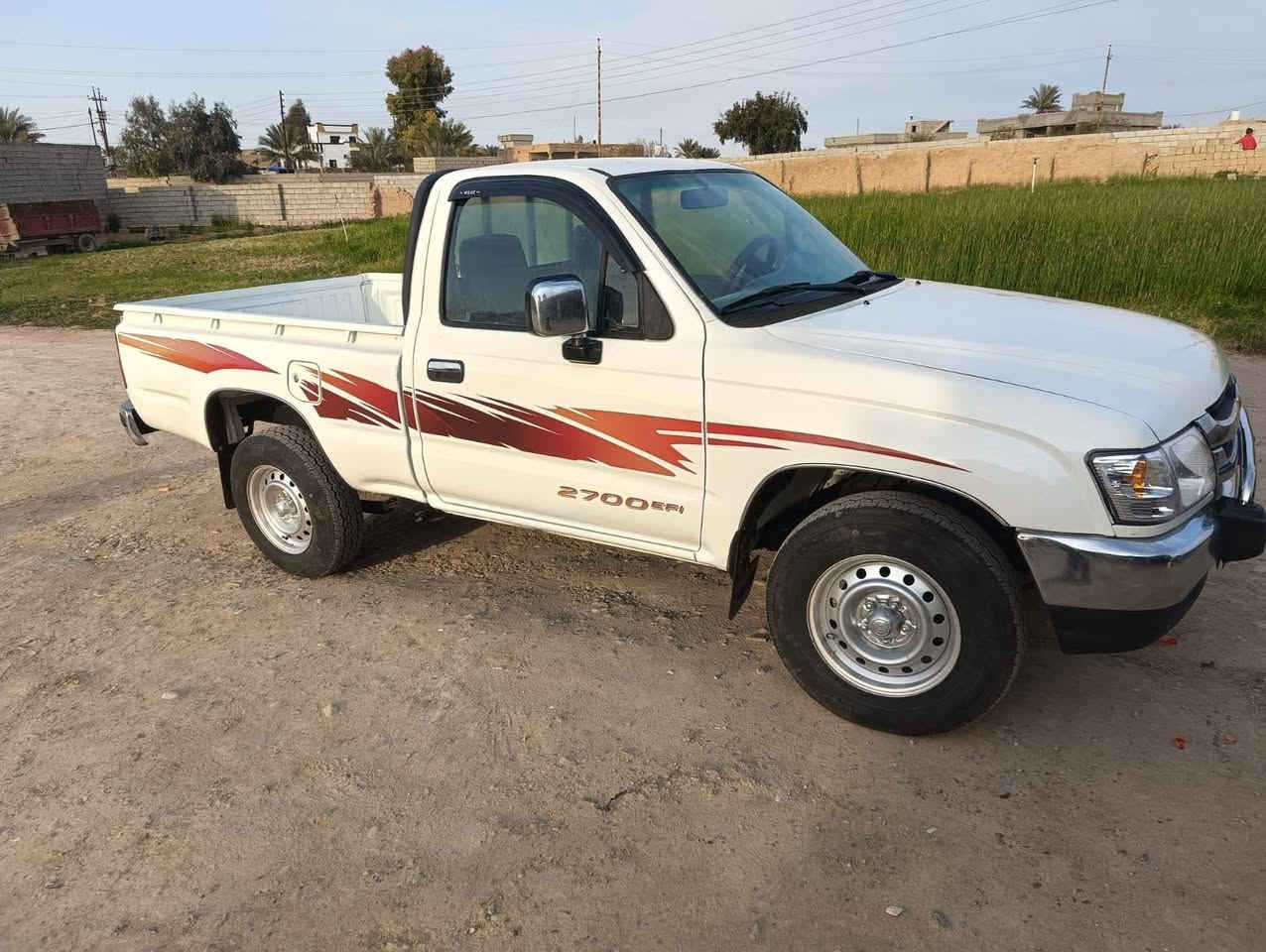 بيكم جمرة ٢٠٠٢ للبيع
صبغ حزام جماليه فقط الباقي كله شرط
حداديه جديد كير ومحرك ما شاء الله
صدر وتخم تاير جديد،،،
دشمه وعوازل كله جديد
السياره ما ناقصه اي شي
رقم كركوك سنويه جديده تريد تحويل تريد وكله،،،،
السعر ١٠٥ بي مجال بسيط
***********
