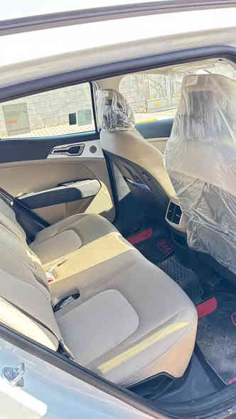 السلام عليكم سبورتج 2025 خليجي زيرو فول مواصفات مكفولة كفالة عامة من كلشي بوضع الزيرو موصفات بانوراما شاشة كبيرة متصلة شاشة دجتل صندوق كهرباء هندبريك بصمة حساسات امامية خلفية بصمة دخول ذكي داخل ابيض كشنات تدفئة كشنات جلد كهرباء وضعيات قيادة اوتو هولد ستيرين تدفئة وباقي الموصفات المعروفة السيارةالسعر 275 وبيها مجال حك الجية   الانبار رمادي ***********
