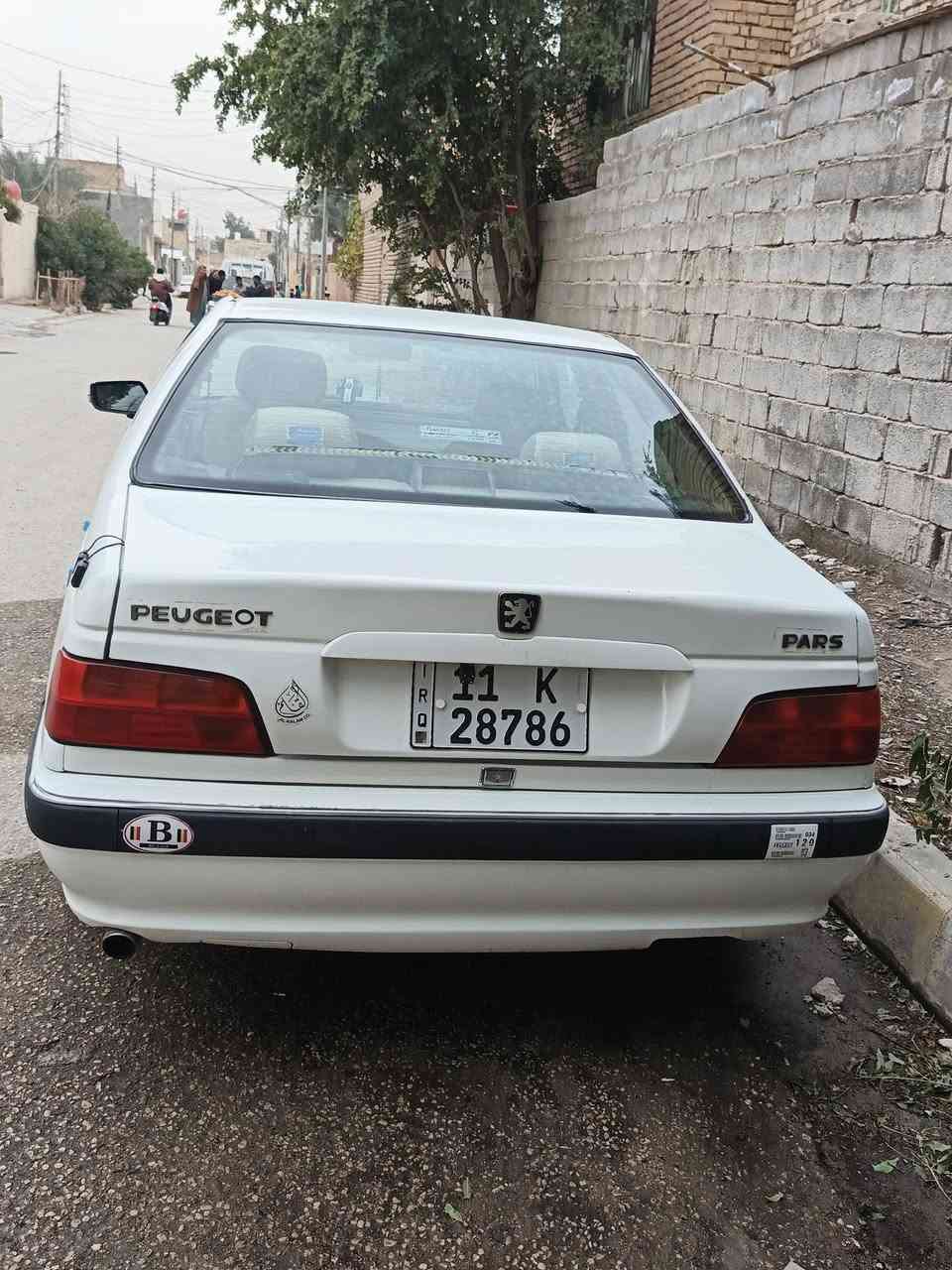 يا الله سلام عليكم بيجو بارص مديل14 خصوصي رقم انكليزي بغداد السياره مواصفاتها حلوه اشاير مري كشنات مال ياباني كهربائيات متحركه تبريد ثلج لايت زنون يعمي العين السياره بيها مواصفات حلوه مصبوغه فقط للجماليه مابيها ايي ضربه غير الجاملغ الايسر  ضربتها جاملغ الايسر والسياره مثل مشوفوها بعد احله من الصوره من تشوفها السعر مال بيع ٤٥ مكاني كربلاء حي العسكري ***********
