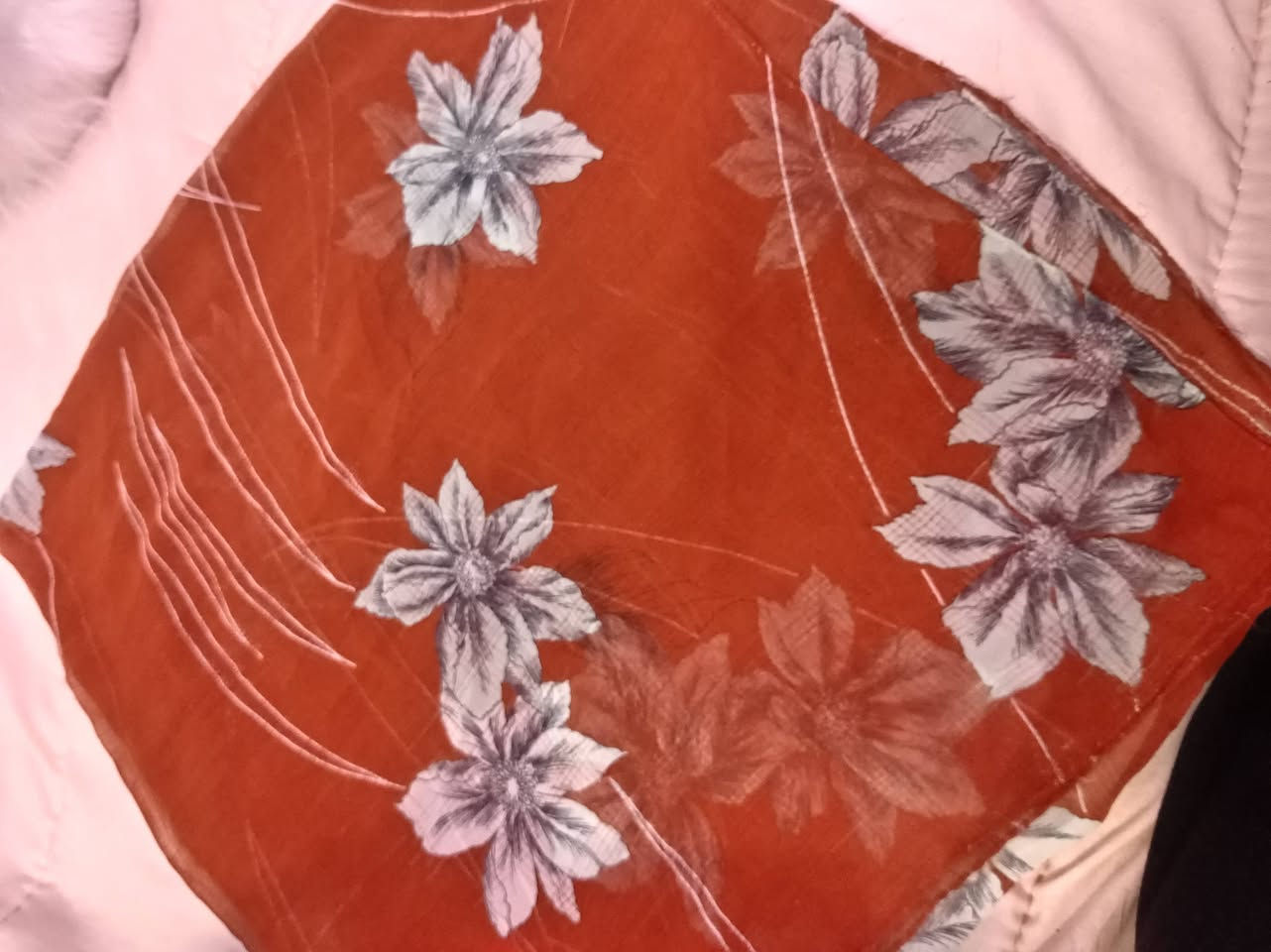 اخر قطع ربطات وشالات قطعة الف متوفر توصيل


**إذا كنت صاحب هذا الإعلان وتريد حذفه لأي سبب، رجاءا أرسل رسالة إلى الدعم الفني**