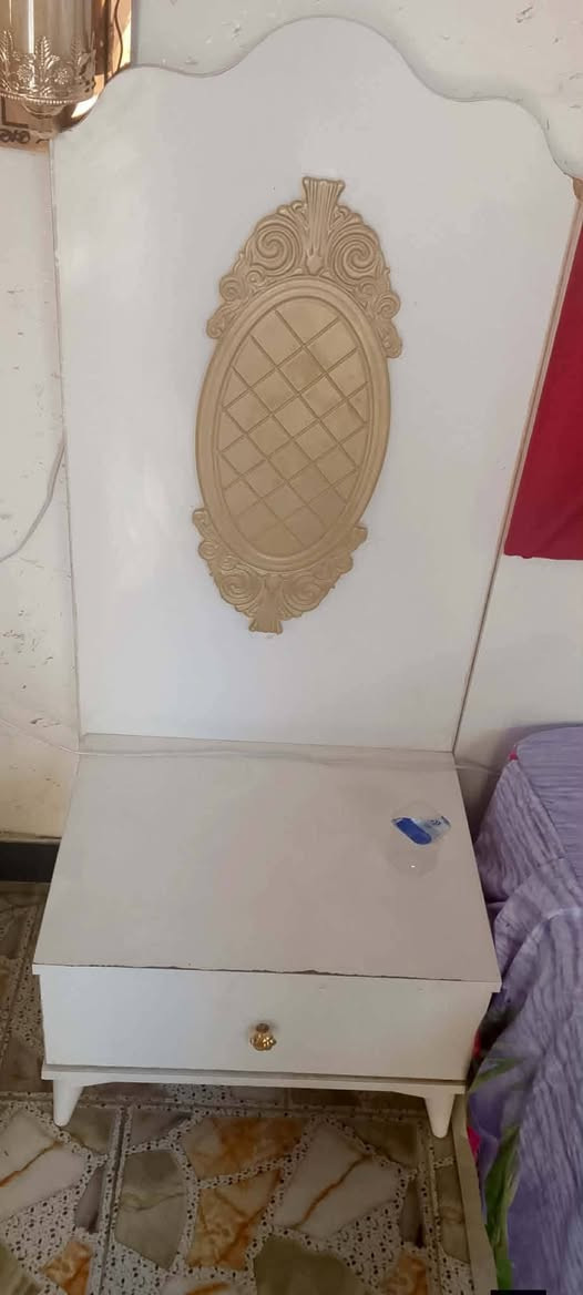 سلام عليكم
غرفه تركيه نضيفه مابيه اي ضرر لبيع ٩ قطع


**إذا كنت صاحب هذا الإعلان وتريد حذفه لأي سبب، رجاءا أرسل رسالة إلى الدعم الفني**