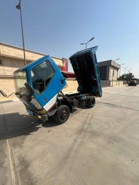 كنتر للبيع  شاصي مكفول رقم انكليزي سياره باسمي قماره مسحه السياره نضيف...