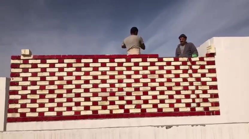 خلفه بناء طابوق فرمستون وعكاده ترميم البيت ولط وشغل درجه وشراف مهندس  ***********

