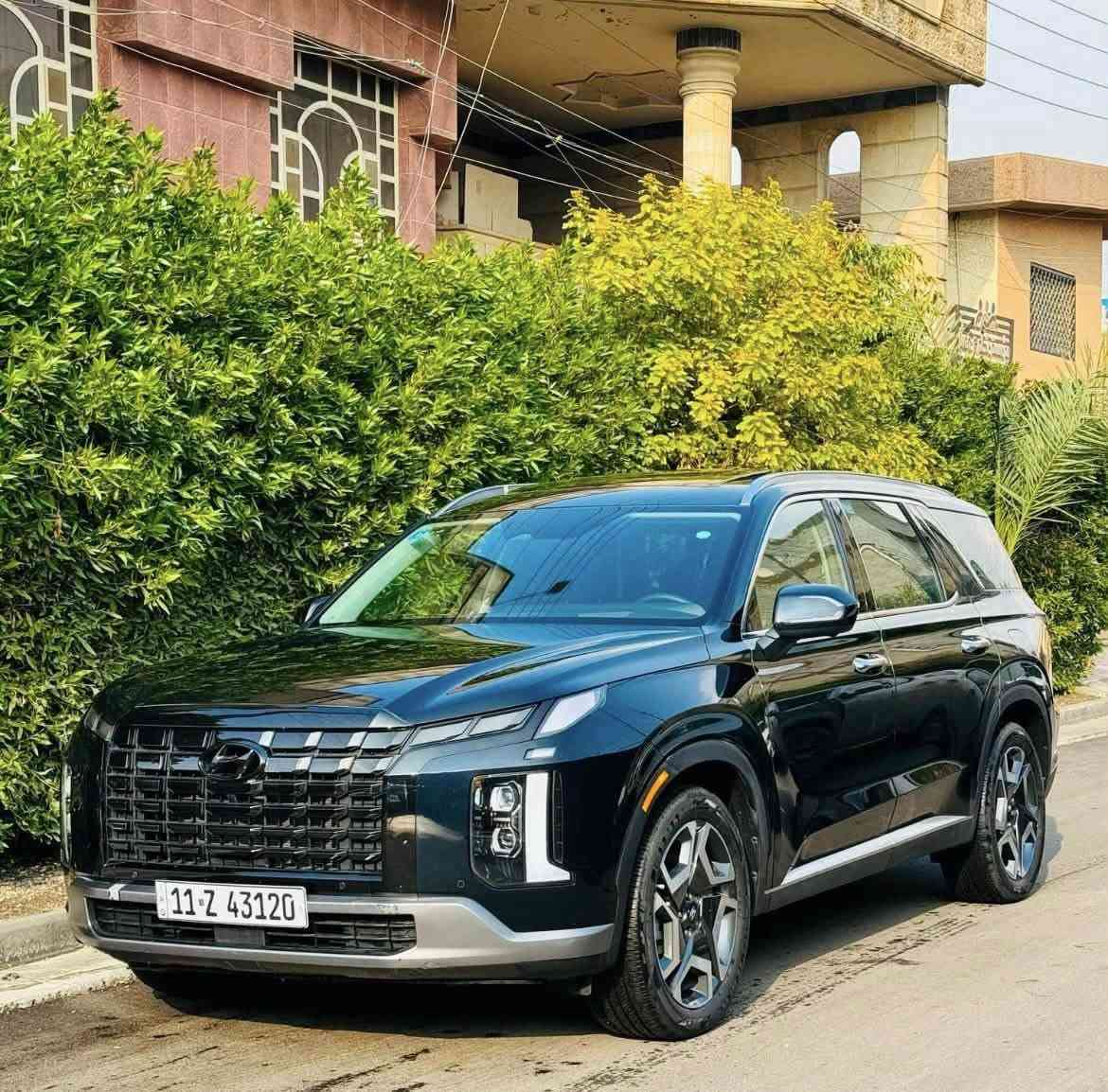 (رقم بغداد سنويه بسمي تحويل ثاني يوم)
للبيع هونداي بلسايد Limited موديل 2023 
وارد امريكي حادثه جاملغ وربع باب صبغ فقط بدون دواخل شاصي لغد مكفول ايرباك مكفول وعلفحص وين ميحب المشتري
(جميع لايرباكات سليمه) بجم كبس
(صور الحادث ورقم الشاصي موجوده بلمنشور)
المواصفات: Limited اعلى مواصفات
ماشيه 30
  مكينه 3800 6 سلندر 
حساس امامي خلفي/فتحتين بلسقف /بردات بلاديه /جنطه كهرباء /مساج بلكشنات/داتا شو/بصمه /كشنات جلد/كراسي كهرباء/كشنات تبريد وتدفئه/رادار امامي خلفي جانبي/شاشه كبيره/ /7 راكب /ثلاث قطع تبريد/شاحن واير ليس /خمس كامرات/كامره 360/ تحديد مسار
وبعد هوايه مواصفات 
((مكاني بغداد المنصور))
السعر 285 ورقه وبي مجال 
***********
