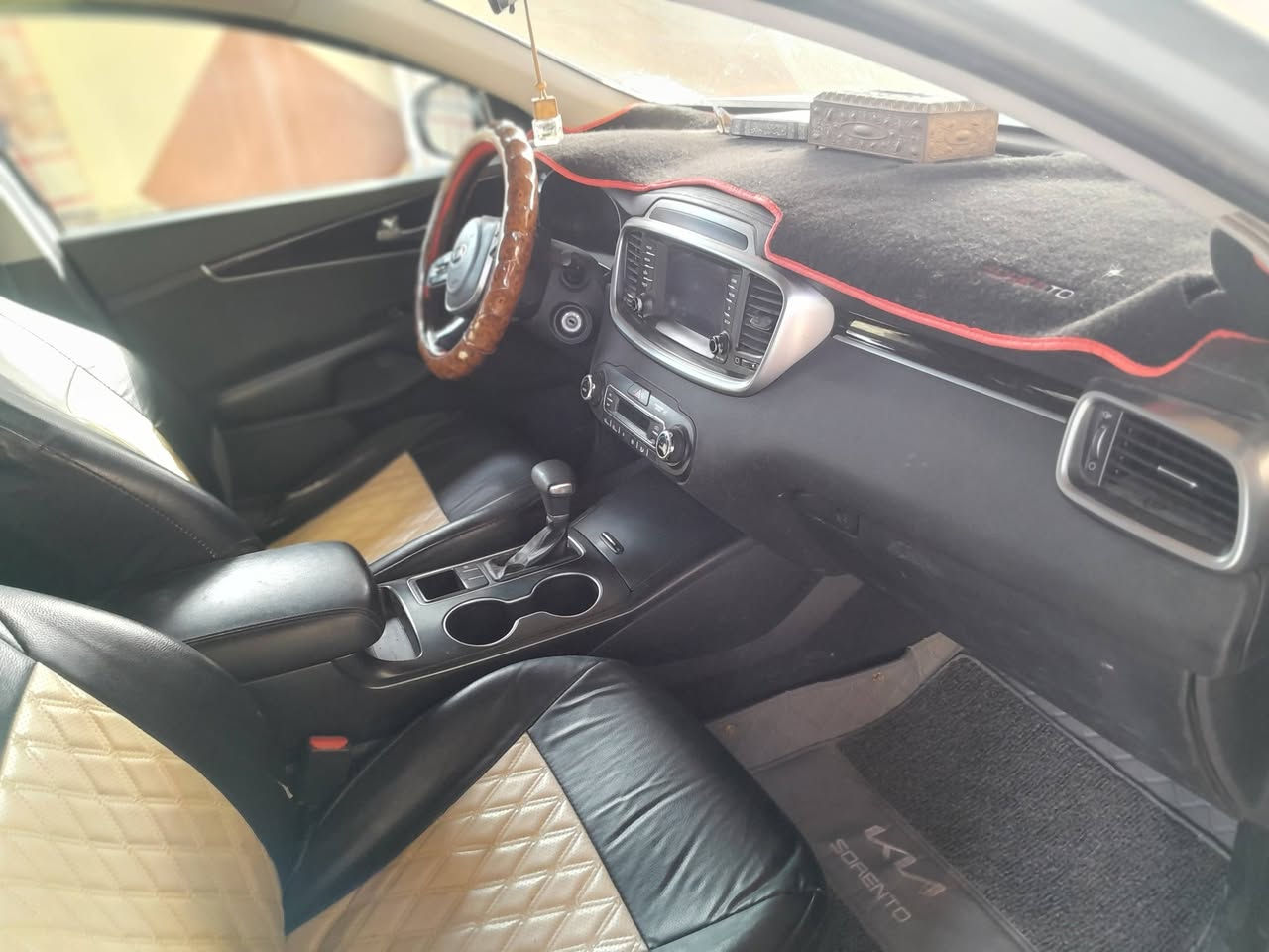 سورنتو امركي بغداد حادث تبديل بنيد جاملق امامي ٧راكب ٦سلندر السعر 190
*********** واتساب
