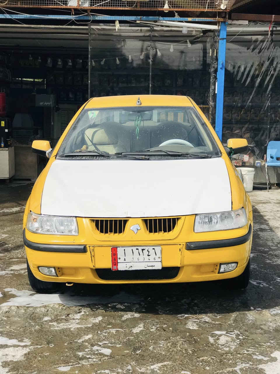 السلام عليكم 
سمند مديل 2012 مصفره هيئه ومرور شرط التحويل مشروع وطني  
مكينه لا بخار لا تنقيص كيرها خير من الله تبريد نقصه بس غاز 
صدرها 50‎%‎ سعرها 32 وبيها مجال بسيط عنواني بغداد الامين الثانيه 
***********
