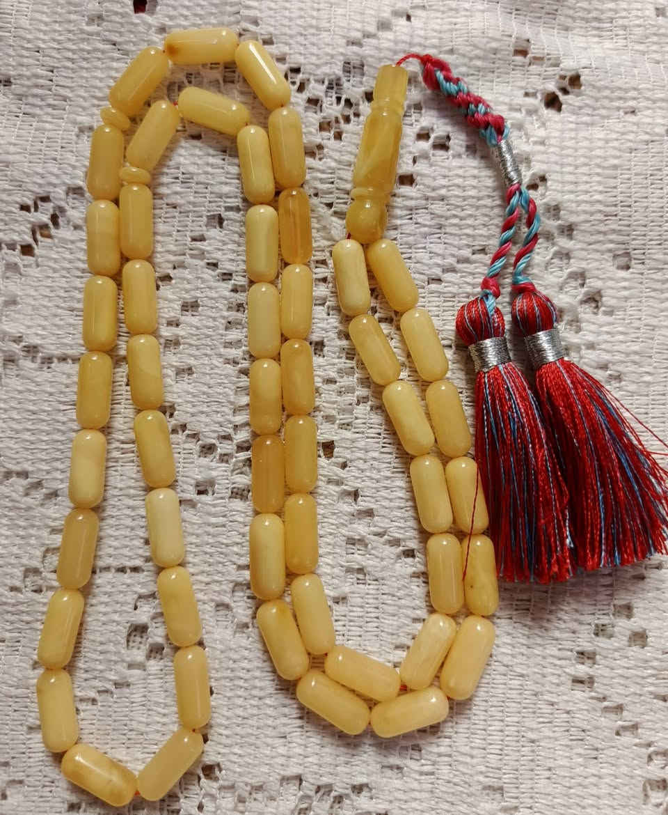 السلام عليكم مسباح كهرب حر طبيعي مكفول
عدد ٢ للبيع
 رقم ١ كصة برميلي الوزن ٤٧ غم
 رقم ٢ كصة كبسولية الوزن ٣٧ غم
***********
