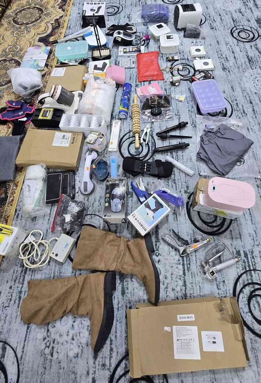 بلاش لو القطعه الف هم انته مستفاد 
شلعه بيهن كارتون كامل  تغريبآ 55 قطعه 60
غراض باله اوربيه  
سعر الكل 40 الف


**إذا كنت صاحب هذا الإعلان وتريد حذفه لأي سبب، رجاءا أرسل رسالة إلى الدعم الفني**