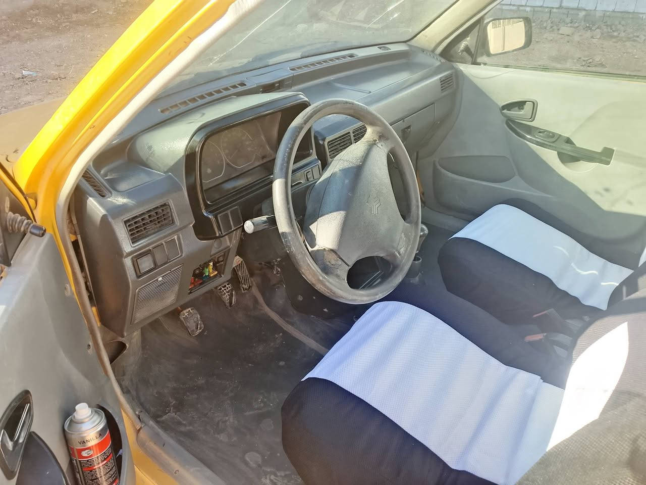 مديل 10 رقم لماني بغداد غرامه ميه عليها صاحبه موجود هيئه مداكها لسعر 15 وبي مجال بسيط كير ومكينه جدد شواصي جدد تخم تاير ***********
