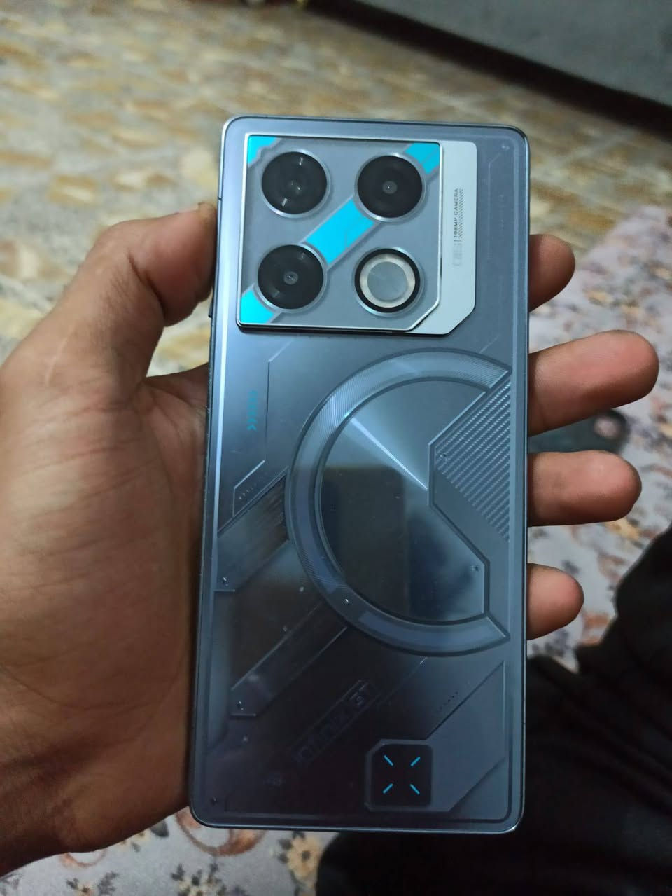 انفنكس  gt 20 pro  للبيع بختصار كلشي مابيه لا فطر لا كسر
ذاكره 256 

120 فريم ببجي 

شاشه 144 هيرتز 

مكاني نجف حي سلام 

سعر 270 وبيه مجال 

اقبل مراوس تلفون ثاني (حسب القناعه) 

رقم مبايل ***********
