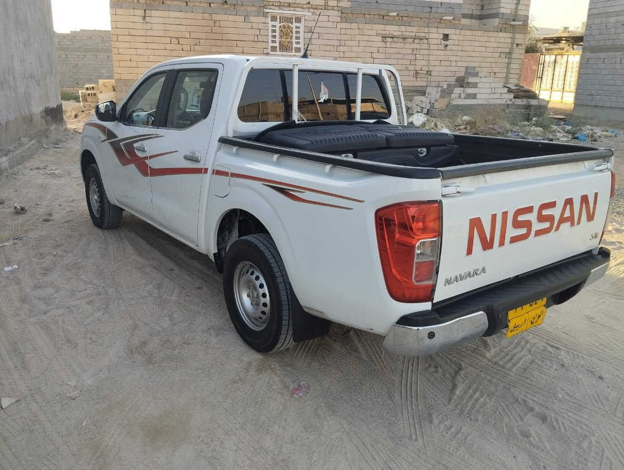 نيفاره موديل 17للبيع السياره حلوه ومرتبه العنوان بصره السعر 129 الاستفسار ***********
