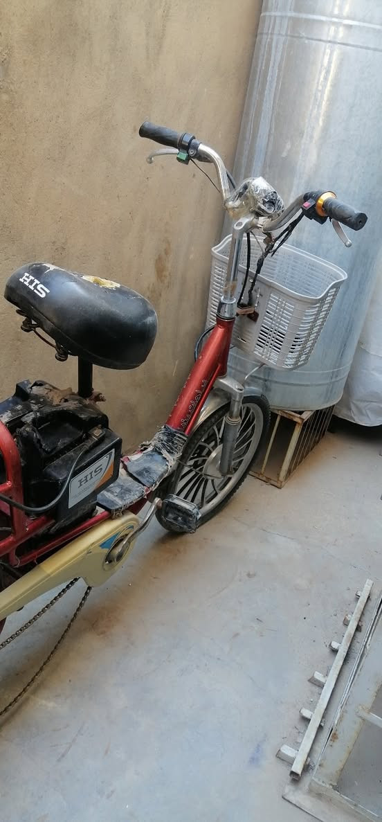 بايسكل بخمسين يعوزو باتريات ***********
