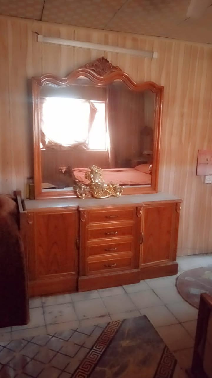 غرفه نوم للبيع سعر مليون ونص وبيها مجال


**إذا كنت صاحب هذا الإعلان وتريد حذفه لأي سبب، رجاءا أرسل رسالة إلى الدعم الفني**