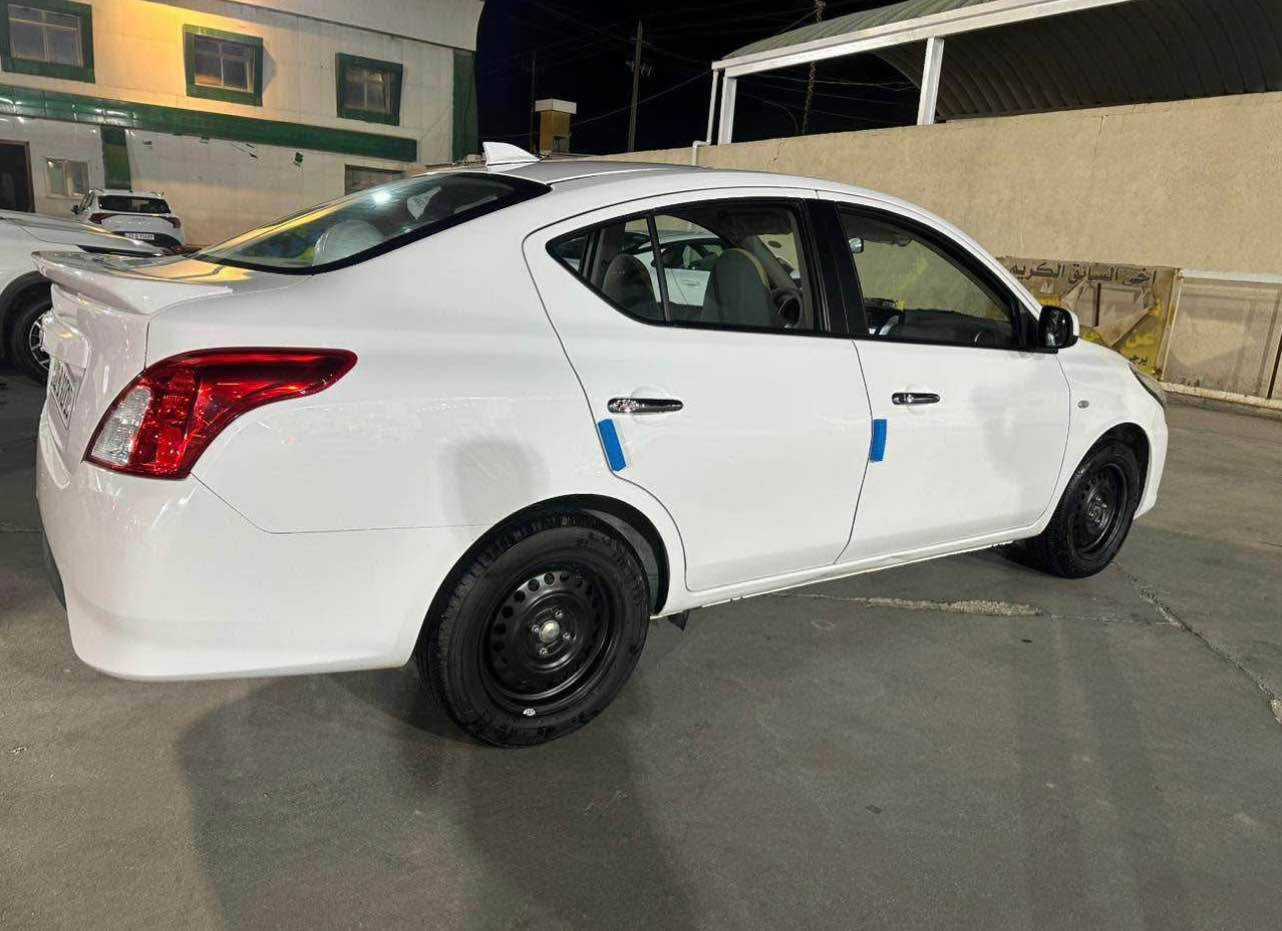 نيسان صني هندي 2024 كفاله عامه 
رقم اربيل الشباك الجديده  
ماشيه 14 الف فقط 
السعر 126 ورقه قفل 
*********** البصرة, العراق
