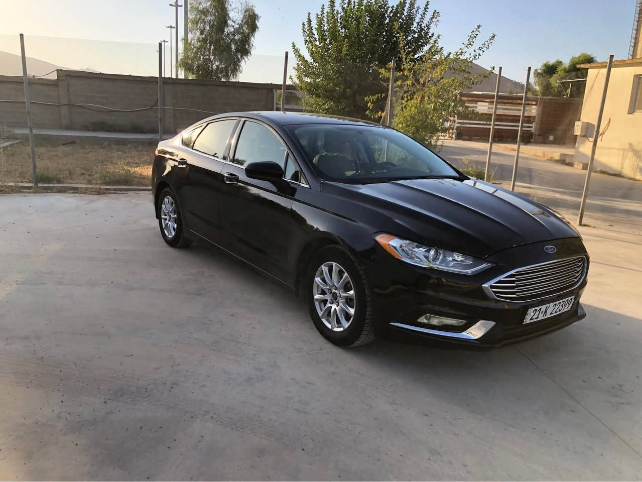 ...﷽...  
Ford (fusion) 2.5 2018- 
‎فۆرد فیوژن ٢٠١٨ ، مەکینە 2.5 مەرغووب ، سپی بەفری
‎مواسەفات :
‎١: ناوزەرد 
‎٢: گێر ماوس 
‎٣: برێک بەصمە 
‎٤: دژە خلیسک
‎٥: تەحدید سورعە 
‎٦: تەحکم سوکان (سوکان فۆلیۆم)
‎٧: شاشە بچووک 
‎٨: ئۆتۆ ستۆپ 
‎٩:لایت ئۆتۆ
‎١٠: چوار جام ئۆتۆ (AUTO)
‎١١: جام شەبەح ( هەر چوار جامەکەی لە ڕێگەی سویچەوە ئەکریتەوە )
‎زۆری تر ....

‎گێر و مەکینەی بەشەرت✅ 
‎تەقە و ڕەقە بەشەرت ✅

‎***********
ڕەقەم تەلەفوون لەسەر ڕەسمەکان دانراوە 📞 السليمانية, العراق
