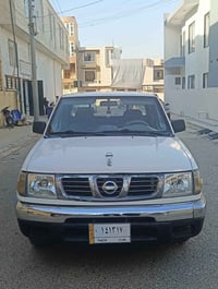 نيسان بيكاب • موديل ٢٠٠٣ • چەمچەماڵ