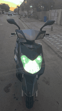 سلام عليكم من رخصت الادمن سكنس للبيع شغاله نقص بصيط بيها مثل (تريشه مال يمنا مابيها والكيلو متر مقطوع ورايدلها تنضيف جويتر) الباقي كله شغاله المكينه برغي واحد مامفتوح من عدها  جيب فيتر وتعال افحص السعر ٧٠٠ بيها مجال اذا تحب اتصل على هذا الرقم *********** العنون شارع فلسطين
