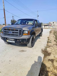 فورد F350 بانزين بيه مكينه سلفادور السعر 80 وبيه مجال شرط التحويل للبي...
