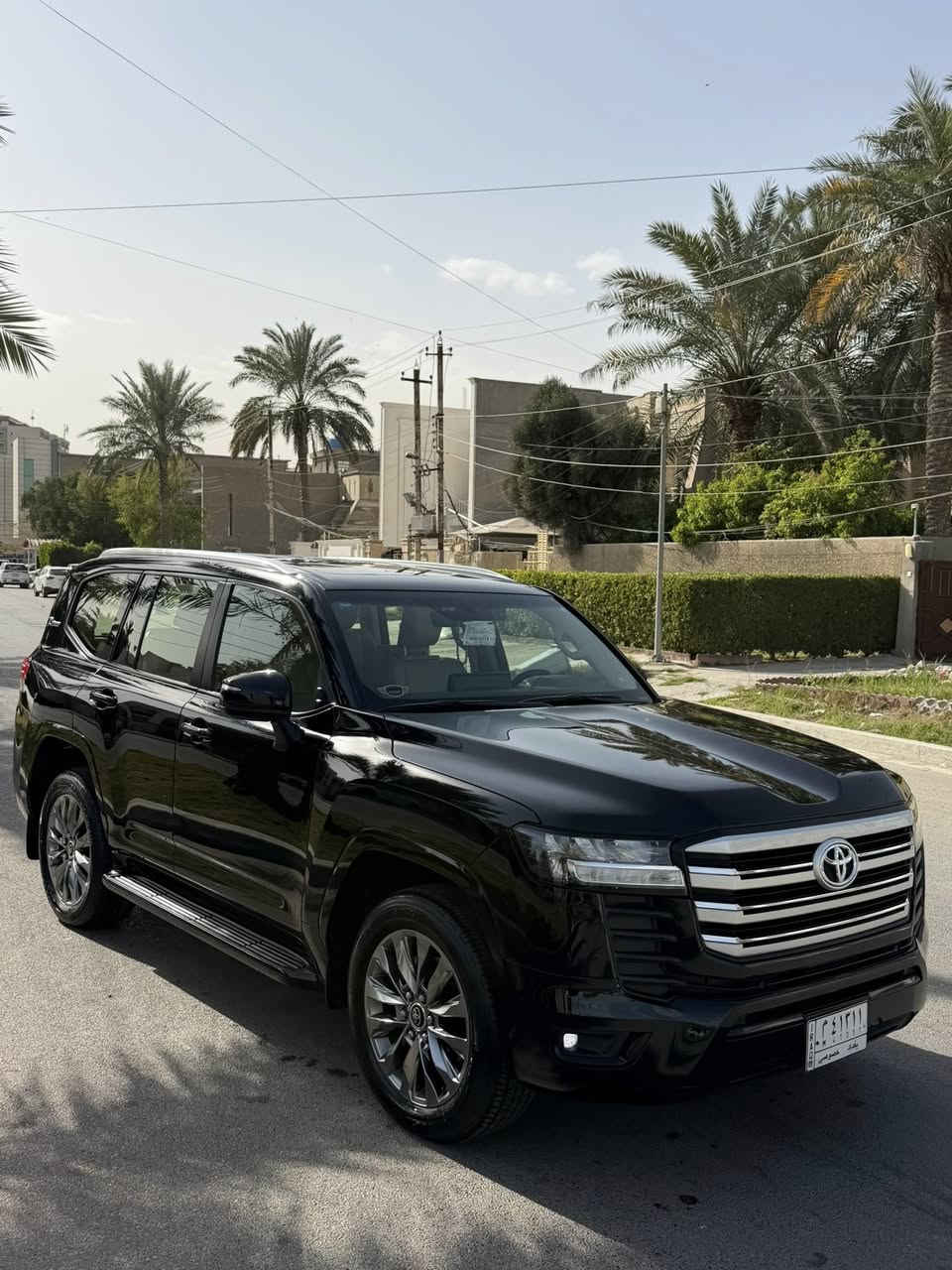 سلام عليكم لاندكروز موديل 2022 SAS تطبيق  كفاله عامه مغله ppf ماشيه 42000 سياره كلش جديده السعر 73500 بيها مجال بسيط مكان السيديه. الاستفسار ***********
