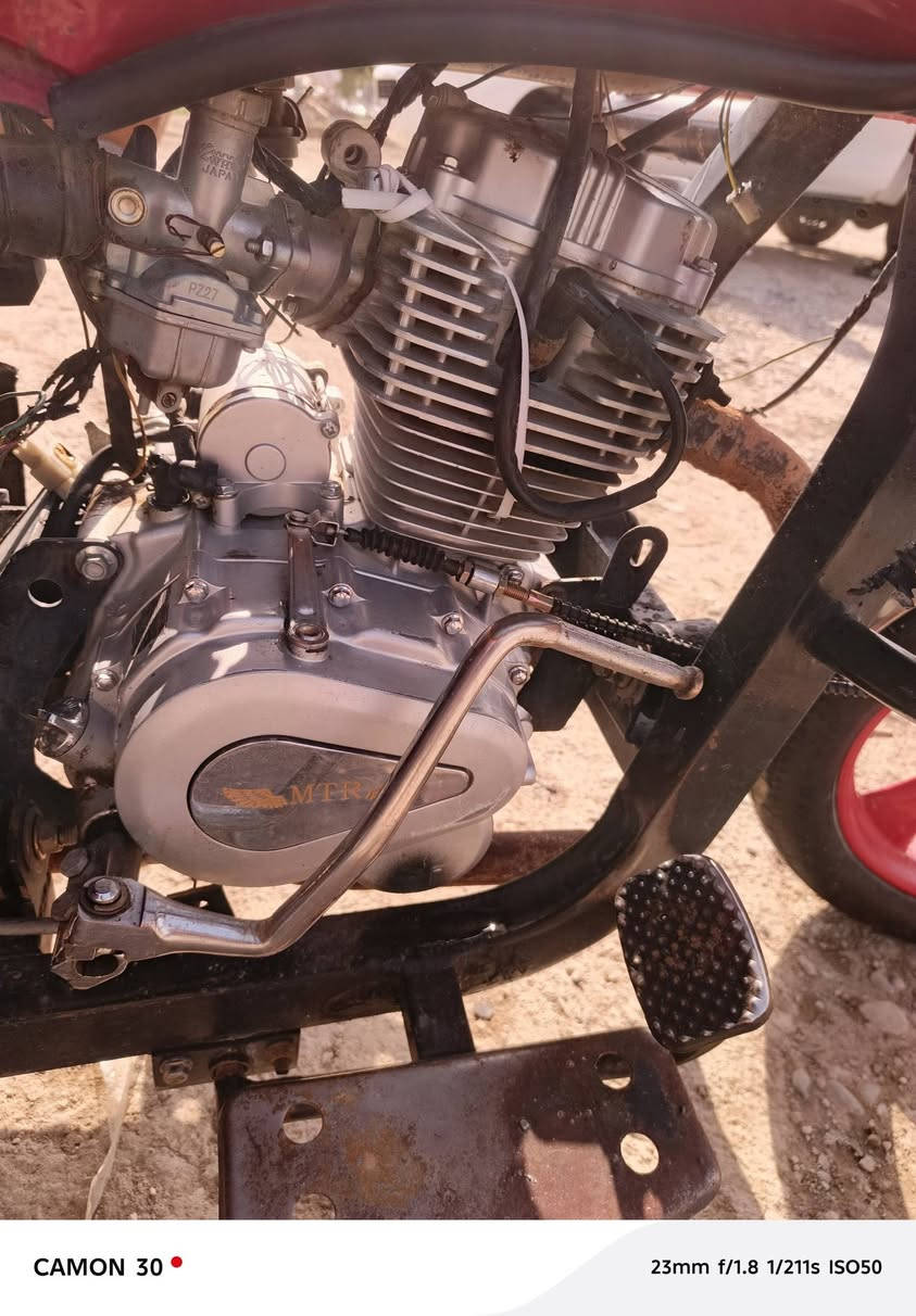 السلام عليكم وعليكم السلام بيع الستوته هي السعر10000000


**إذا كنت صاحب هذا الإعلان وتريد حذفه لأي سبب، رجاءا أرسل رسالة إلى الدعم الفني**